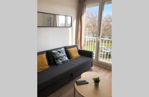 Purpan Apartment | Le Sweet Toulouse Purpan - Hopital & Tram à 5 minutes - Parking