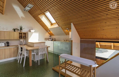 Voglans House | LE TAHOMA - VOGLANS - Gîte