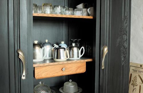 Saint-Julien-de-Civry Bed & Breakfast | Le Thé au Jardin