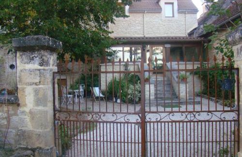 Degagnac Bed & Breakfast | Le tilleul à fleurs