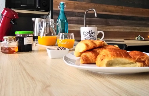 Pamiers Apartment | ⭐ Le tout cosy - Wifi - Netflix - EvasionPamiers ⭐