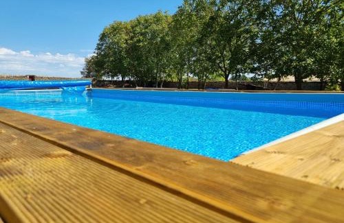 Maire-Levescault Apartment | Le verger des noyer Relaxing getaway with private pool