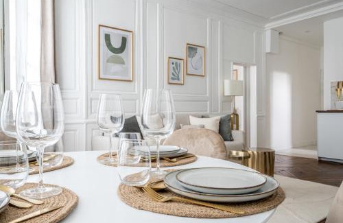 Chantiers Apartment | Le Versaillais - Proche Château de Versailles et 15 min RER Paris