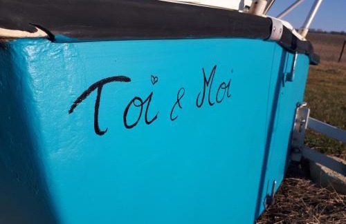 Saint-Bris-le-Vineux Boat Rental | Le voilier Toi & Moi