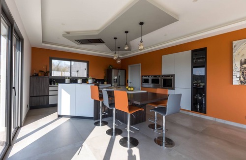 Saint-Corneille Villa | Le Yucca Spa - Jacuzzi - 8p - Rêve au Mans