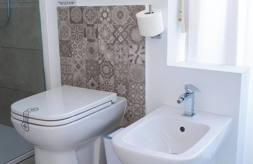 Vittoria House | Le2Stanze