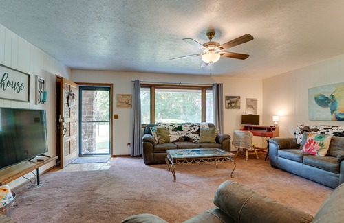 Diamond City House | Lead Hill Vacation Rental w/ Private Pool & Yard!