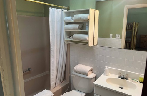 Wilmington Hotel | Ledgerock at Whiteface -Family Bunk Beds Room