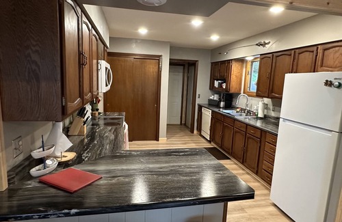 Benedict Lake Cabin | Leech Lake/Walker Must See! Peaceful Lakefront 3 Bedroom Cabin