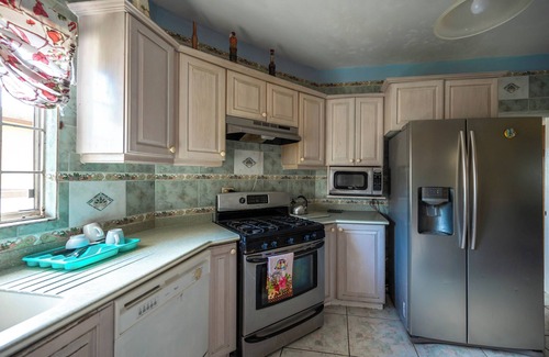 West Gate Hills Villa | Leela's Manor