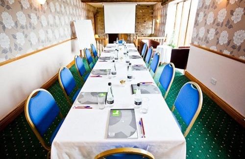 Ogden House | Leeming Wells