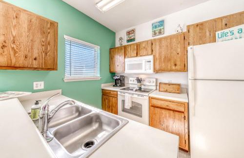 Corpus Christi Apartment | Leeward Isles 203