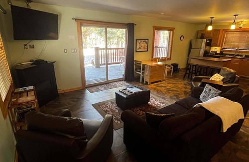 Valemount House | Legacy Vacation Rental