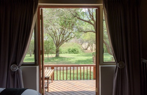 Sterkrivier Cabin | Legend Safari Villas