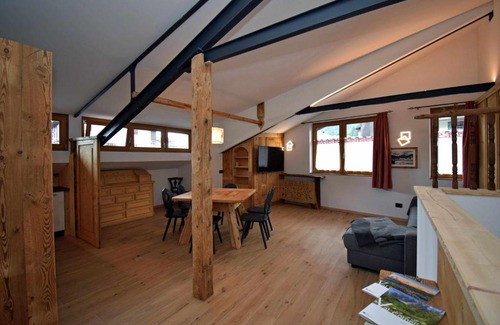 Padola Apartment | Legno Vecchio-Padola-Dolomiti-rustic & modern