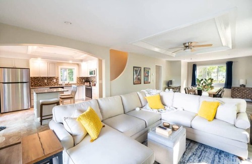 Leicester House | Leicester Lake Front Home, Come Relax!