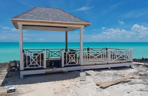 Current House | Leisure Beach Ocean Retreat