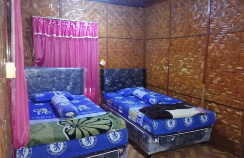 Malino Hotel | Lembah Biru Lagoon