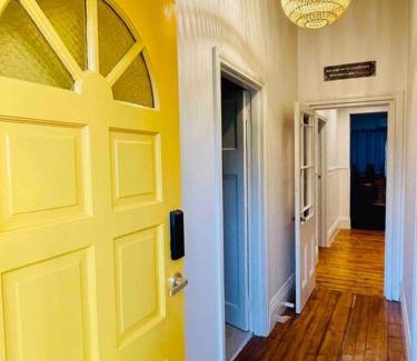 Yarraville House | Lemon Tree Cottage Yarraville Inner City Oasis