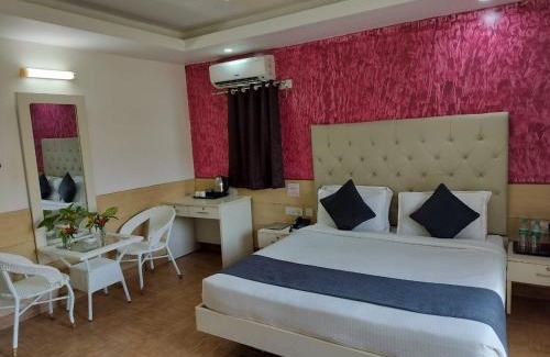 Dhikuli Hotel | Lemonwood Riverside Premium Resort