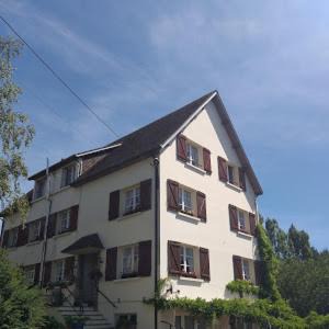 Juvigny-sous-Andaine Bed & Breakfast | Lenard Charles Bed & Breakfast