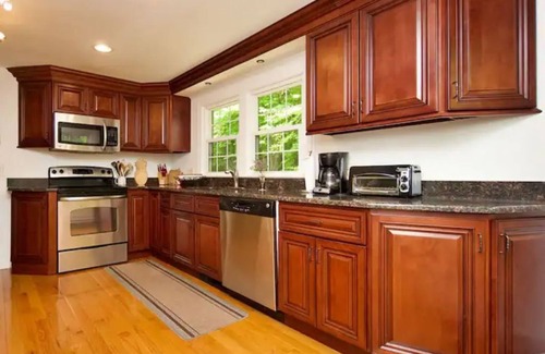 Lenox House | Lenox - Walk to Town - Berkshire Home