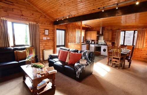Callander Cabin | Leny Estate