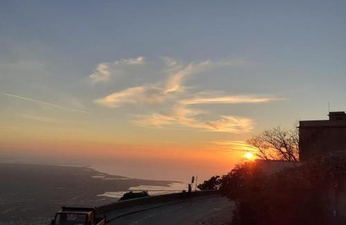 Erice Apartment | LEO APPARTAMENTI con vista panoramica