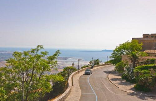 Erice Apartment | LEO APPARTAMENTI con vista panoramica