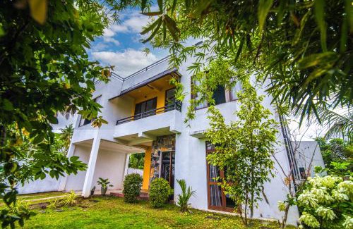 Mallawapitiya House | LEO-BREEZE Apartments