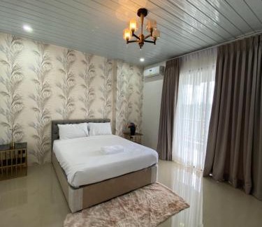 Tagaytay Hotel | Leonas By RSM