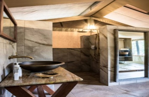 Kajiado County Hotel | Lerai Safari Camp