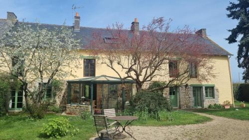 Yvignac-la-Tour Bed & Breakfast | Les Berges de la Planchette