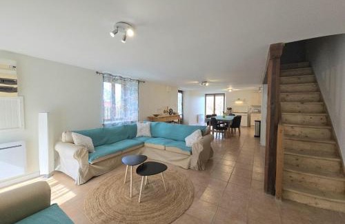 Saint-Meard-de-Drone House | Les Bigoussies 1 Gite Vert