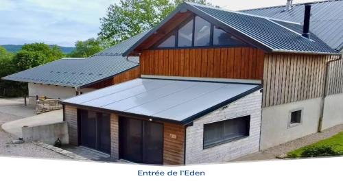 Laviron House | Les Bouloies - 2 gites familiaux l'Eden et les Saules -