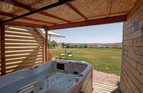 Pradines Bed & Breakfast | Les Cabanes du Grand Nord