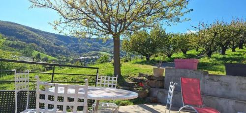 Saint-Romain-en-Jarez House | Les chaillees