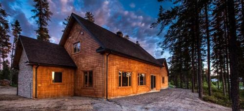Saint-Ludger-de-Milot Ski Chalet | Les Chalets du Lac Serein (Ludger)