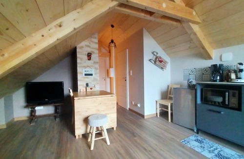 Muhlbach-sur-Munster Ski Chalet | Les Cîmes: Charming cottage in the mountains "at JO's chalet".