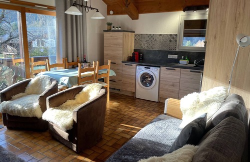Les Contamines-Montjoie Apartment | Les Contamines Alpine Style Apartment, With Fireplace And 360' Mountain Views
