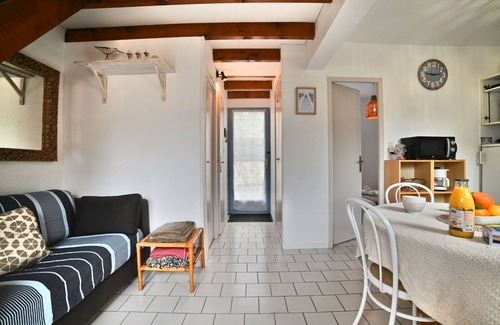 Domino House | Les Conches by Interhome