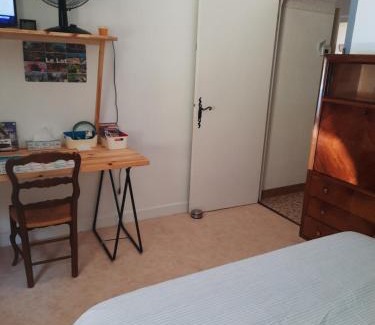 Saint-Laurent-les-Tours House | Les coteaux de Planèze, idéal déplacement pro