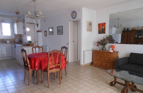 Vernet-les-Bains House | "les coteaux" luminous gite facing the Canigou. Pets allowed