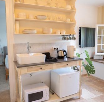 Fanjeaux House | Les Deux Petits Pois