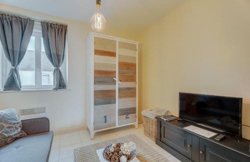 Saint-Benoit-des-Ondes Apartment | Les Ebihens