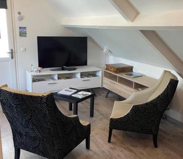 Estialescq Apartment | Les Gîtes de La Maison Bleue d'Estialescq
