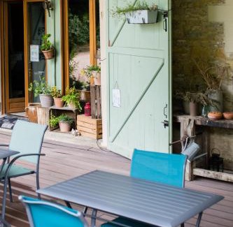 Trept House | Les Galapons