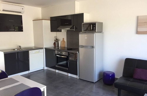 Les Vans Cottage | Les GiVans, 60m² gites, heated swimming pool, panoramic view