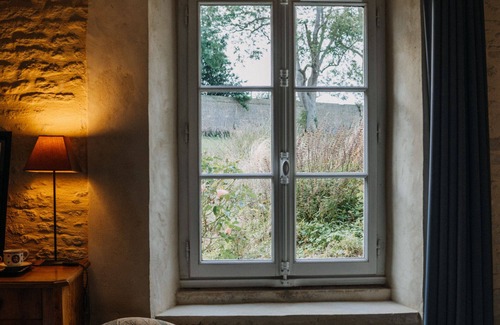 Bernieres-sur-Mer Bed & Breakfast | Les Granges Pelloquin