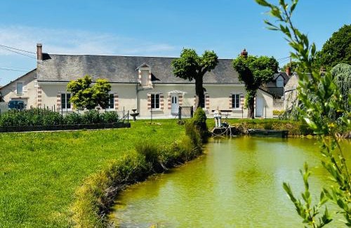 Mosnes House | Les Guernazelles